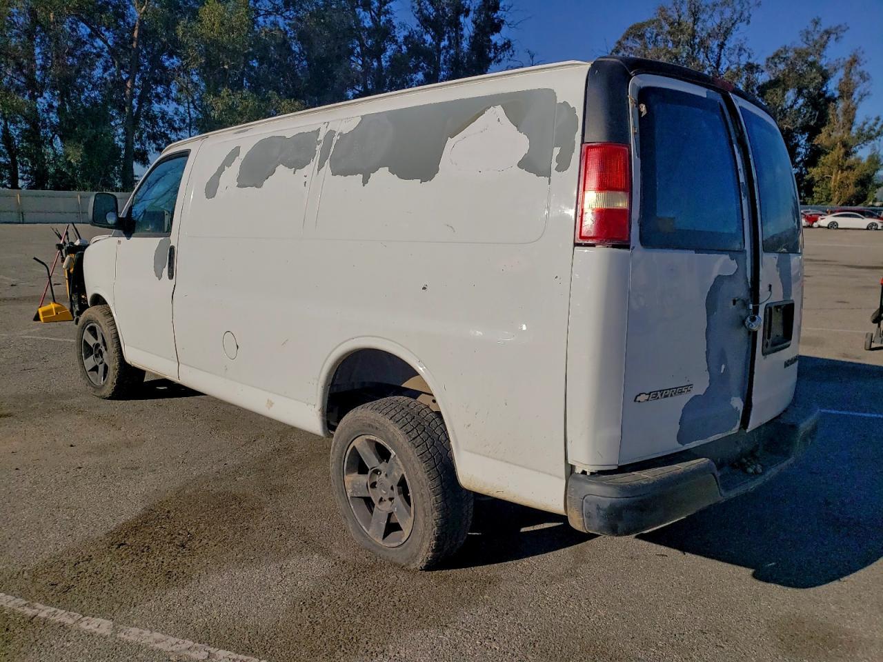 2003 CHEVROLET Express 1500