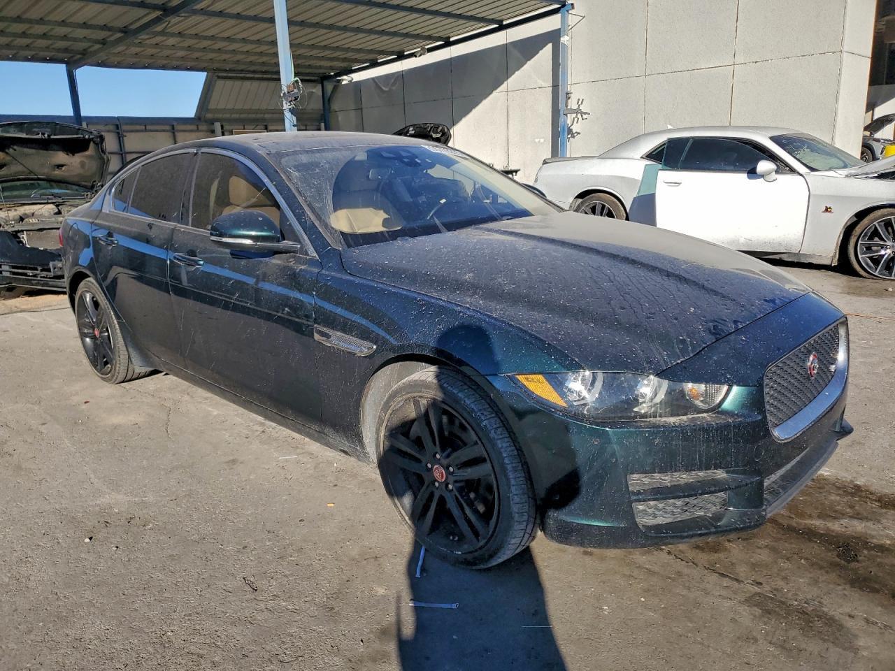 2017 JAGUAR XE