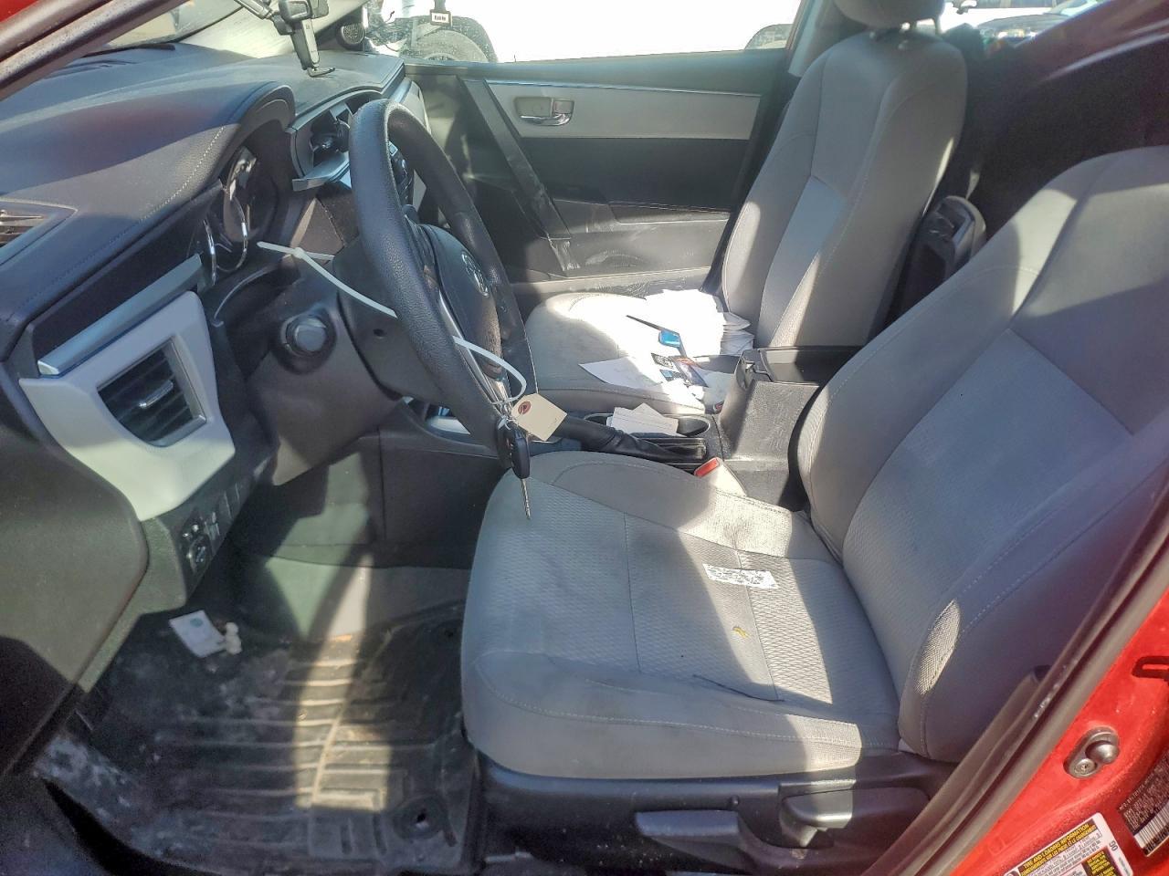 2016 TOYOTA COROLLA