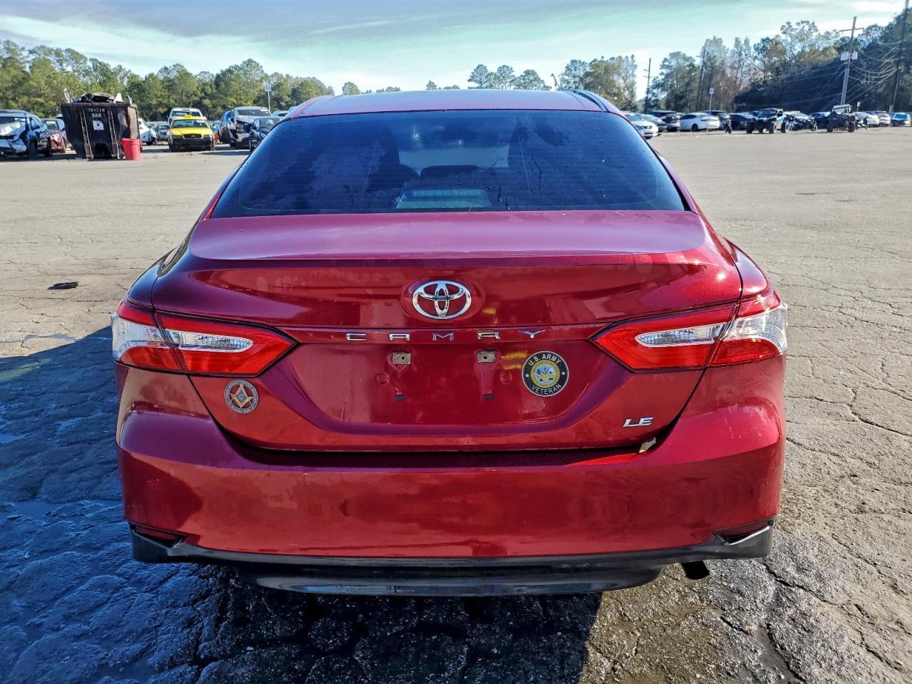 2018 TOYOTA CAMRY