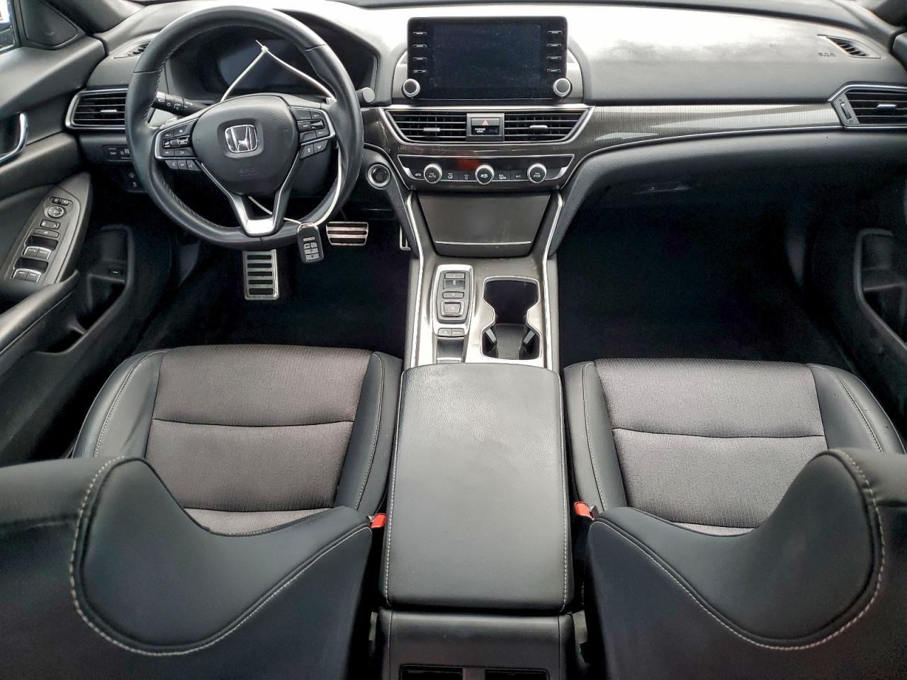 2018 HONDA ACCORD