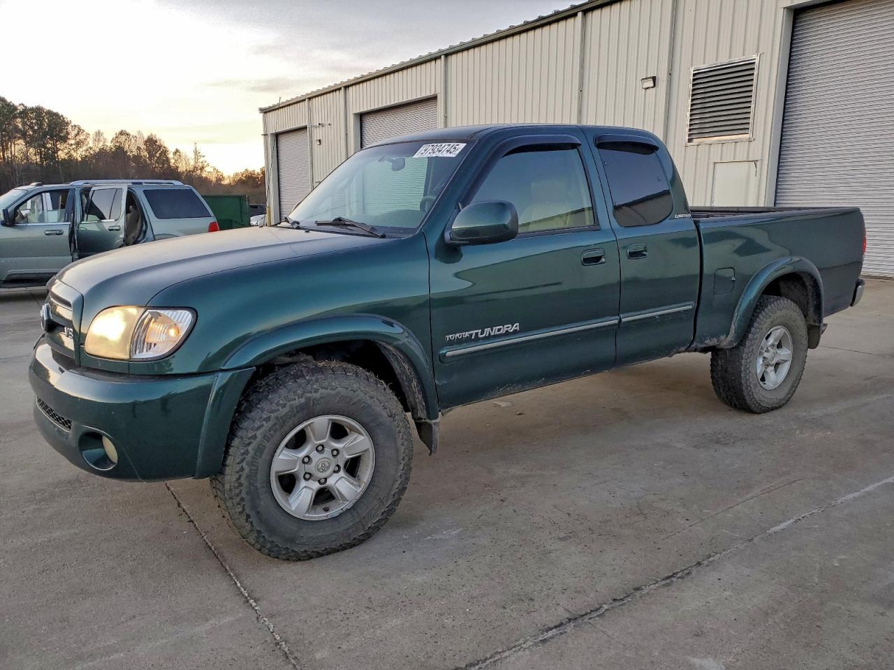 2003 TOYOTA TUNDRA