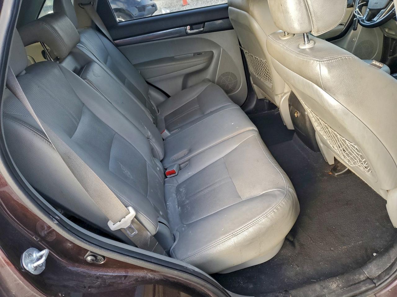 2011 KIA SORENTO