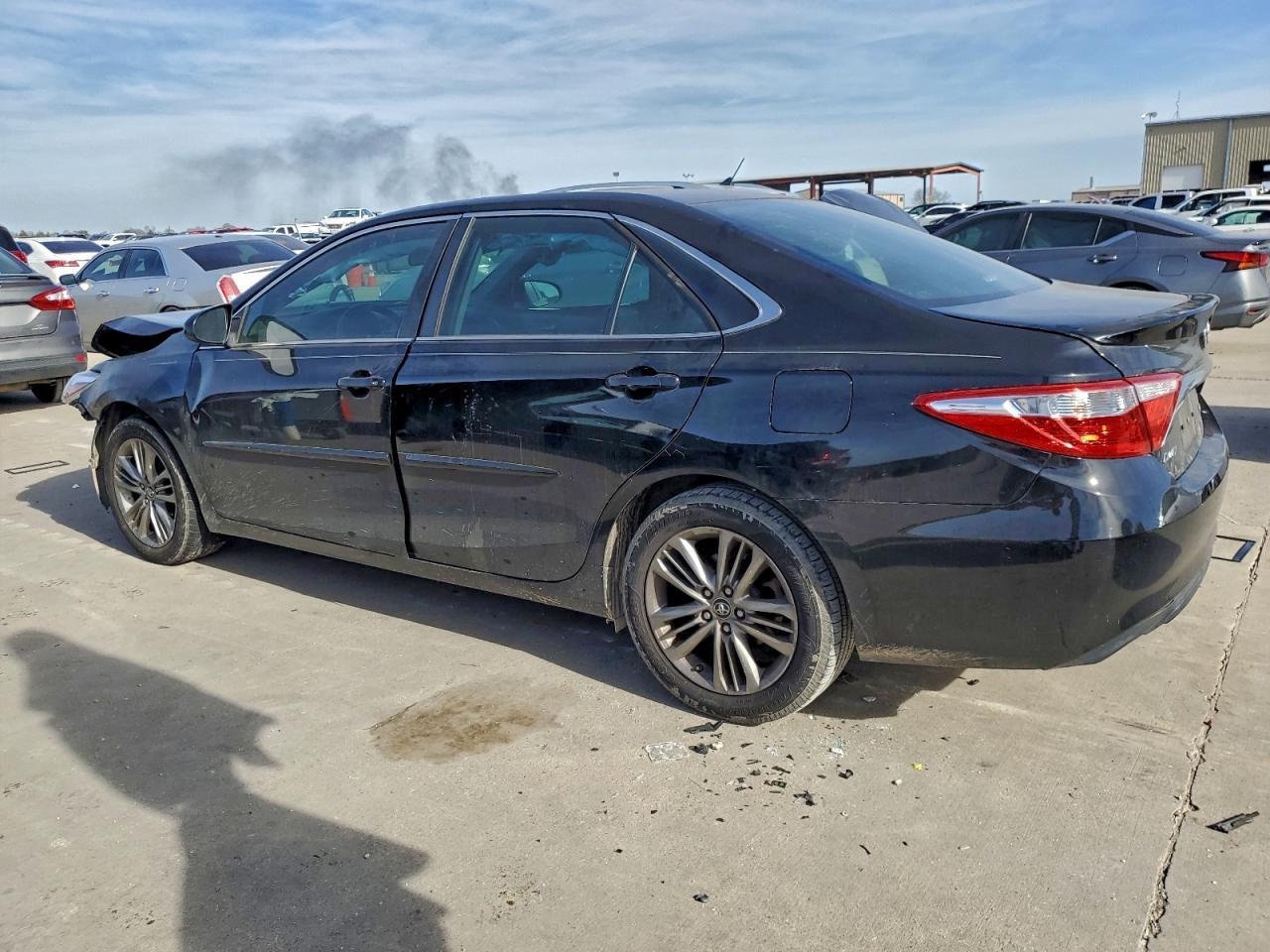 2015 TOYOTA CAMRY