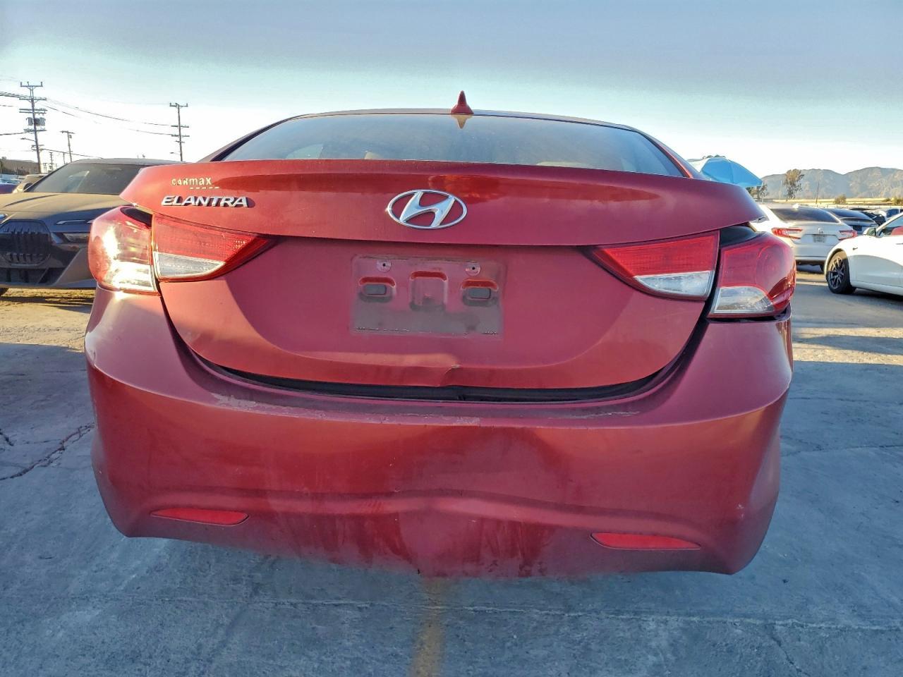 2011 HYUNDAI ELANTRA