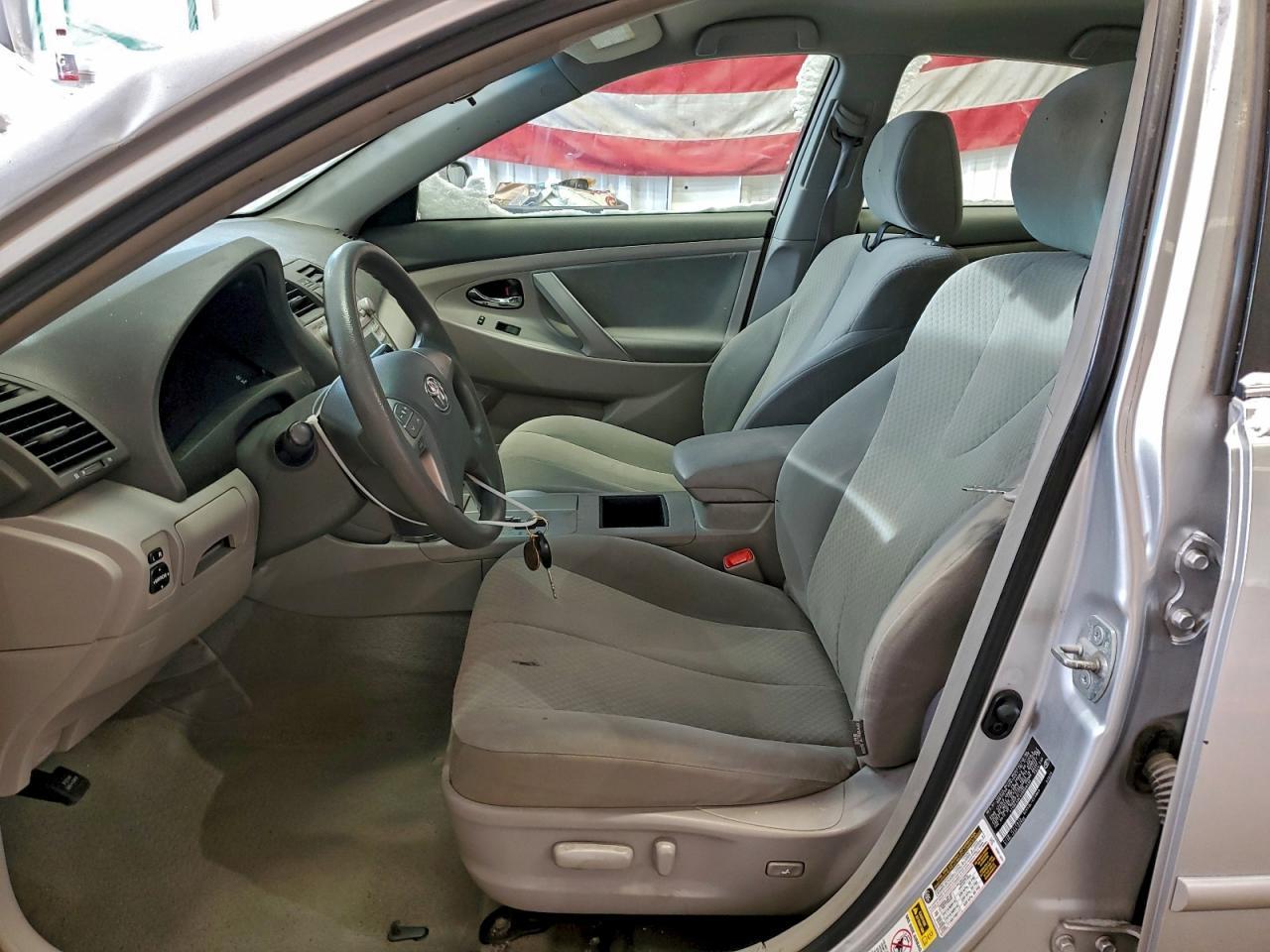 2009 TOYOTA CAMRY