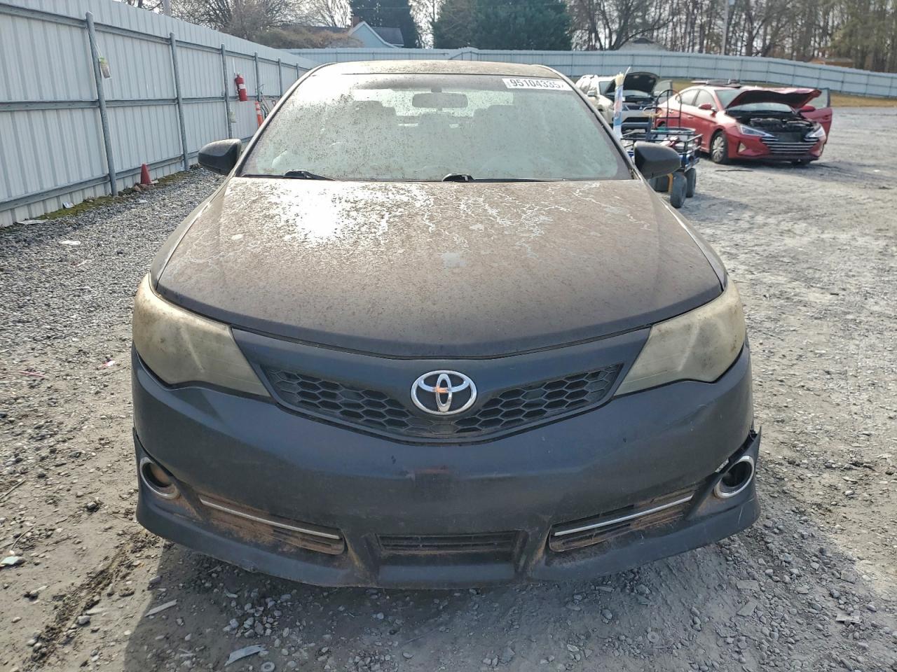 2014 TOYOTA CAMRY