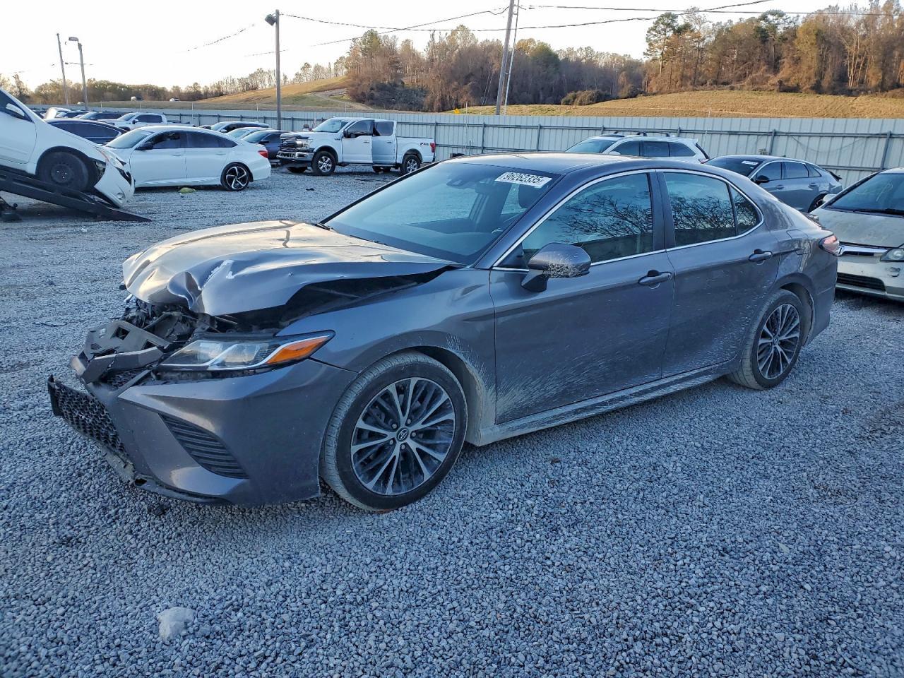 2018 TOYOTA CAMRY