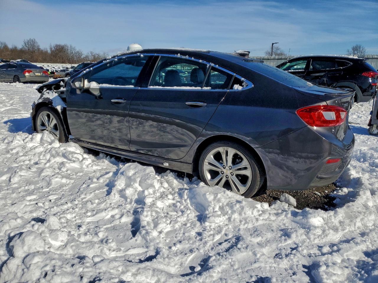 2016 CHEVROLET CRUZE