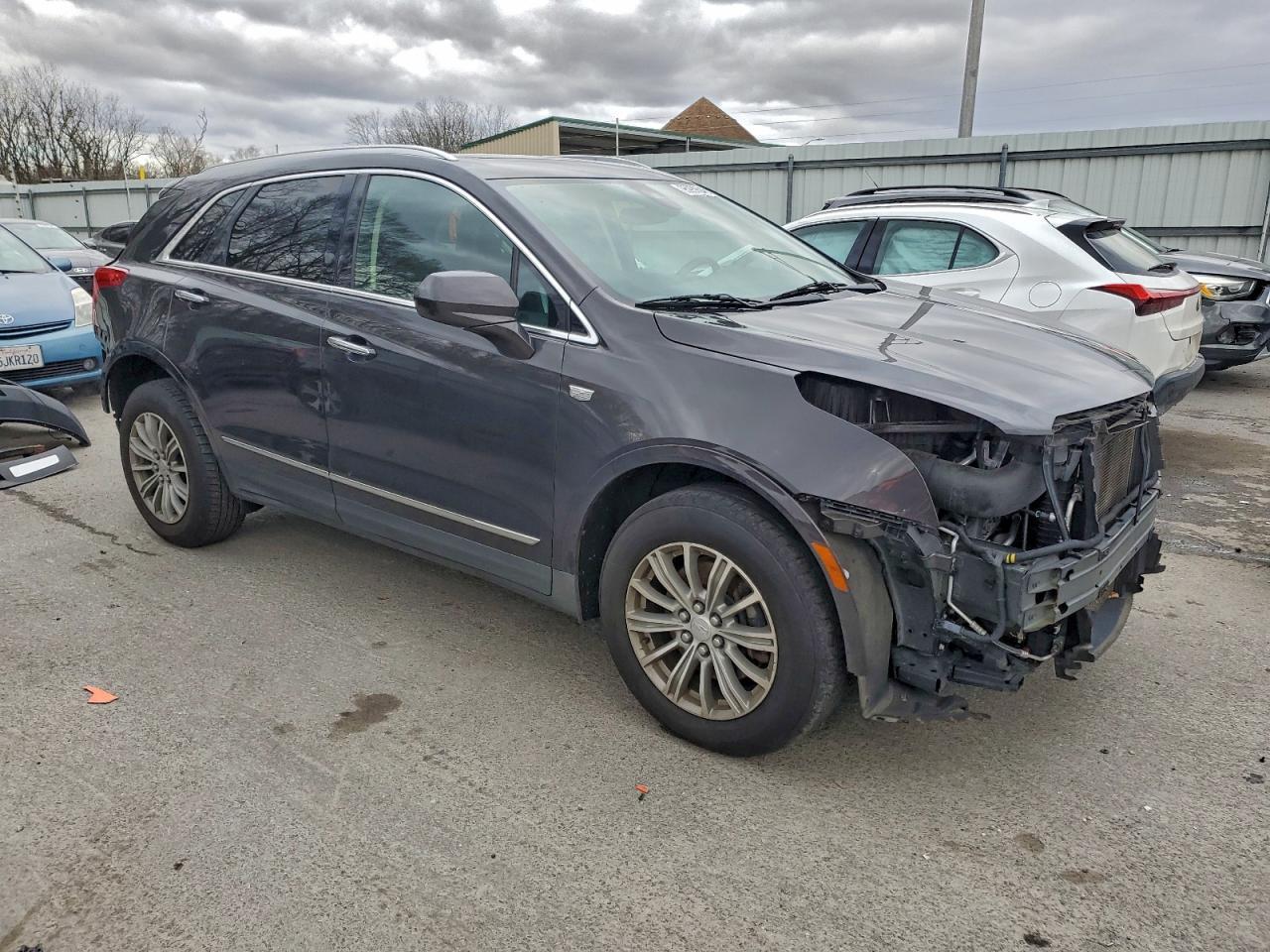 2017 CADILLAC XT5