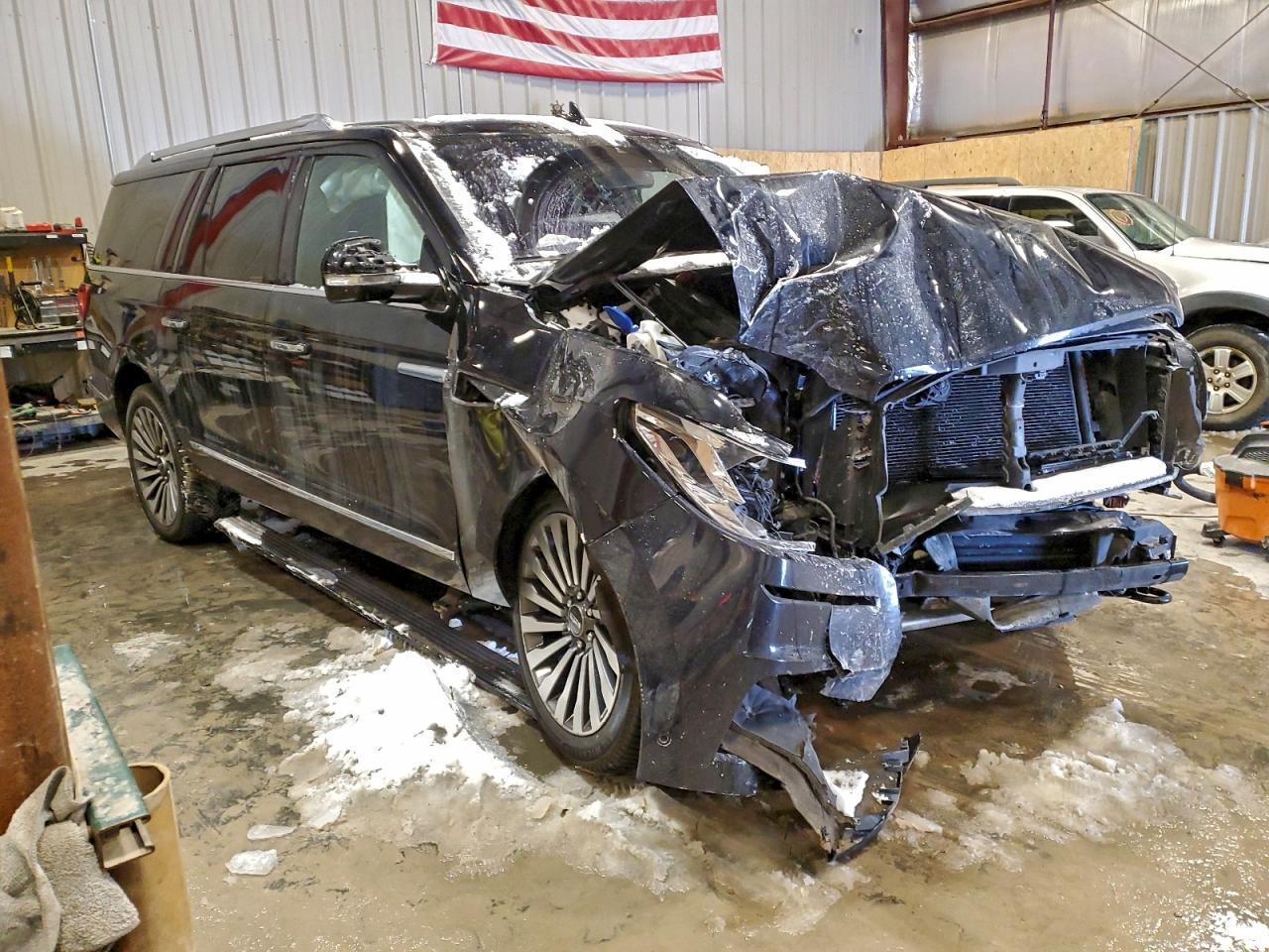 2019 LINCOLN Navigator