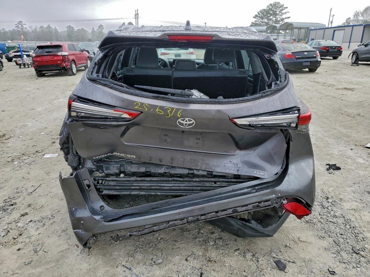 2021 TOYOTA HIGHLANDER