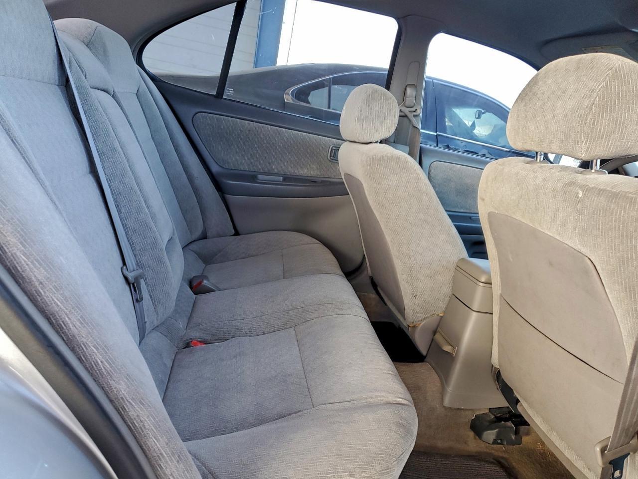 2000 NISSAN ALTIMA