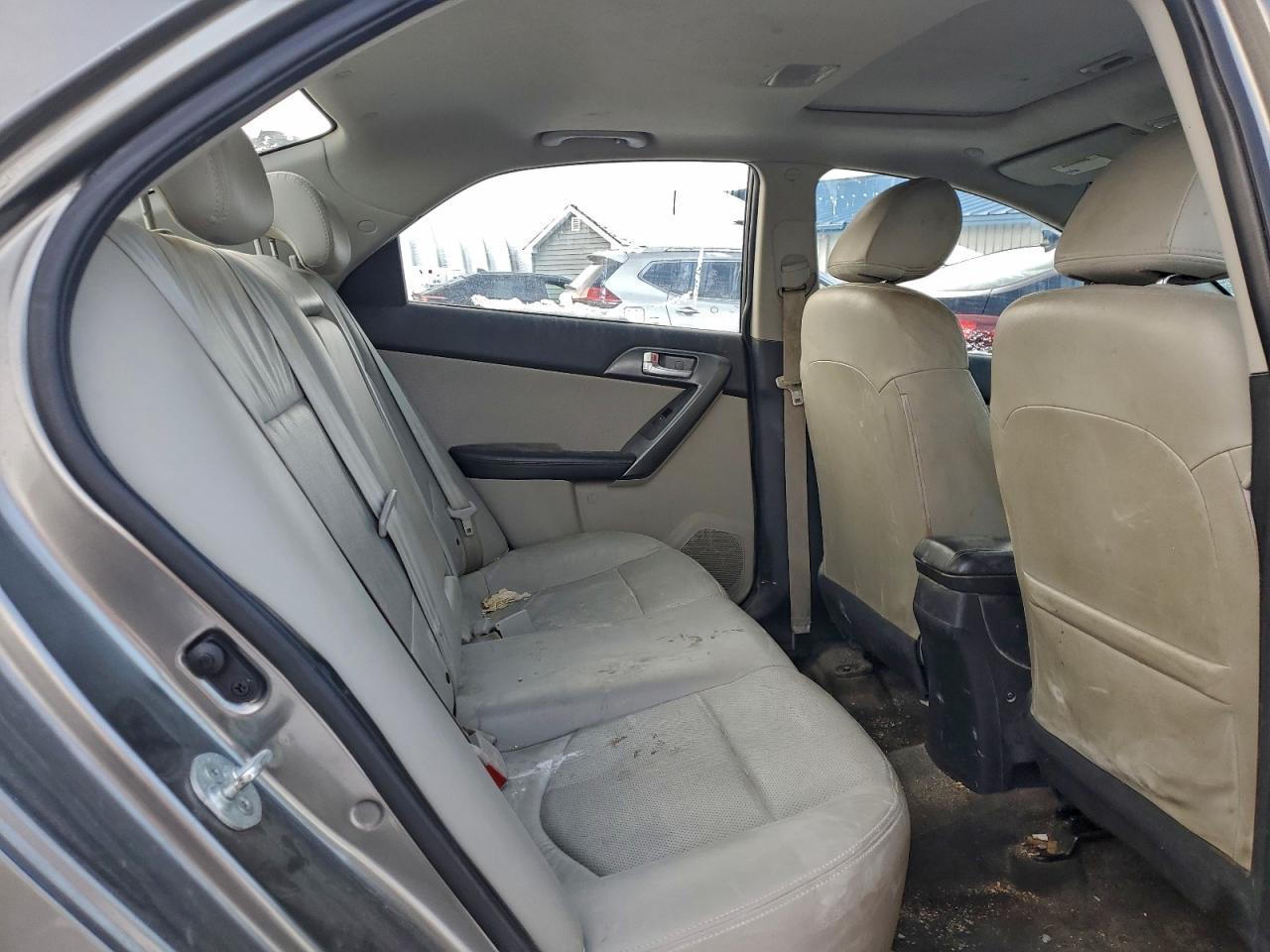 2010 KIA FORTE