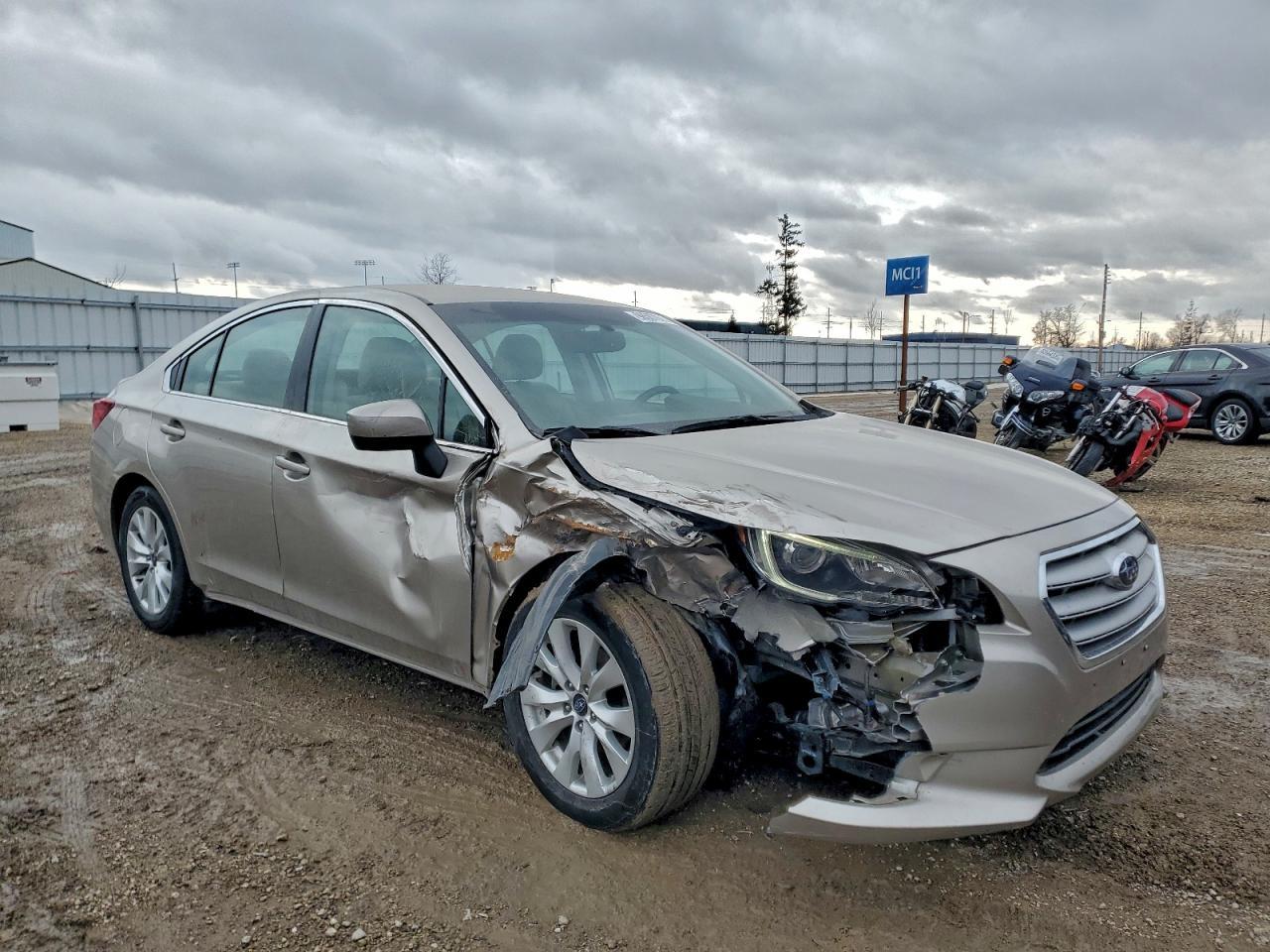 2015 SUBARU Legacy
