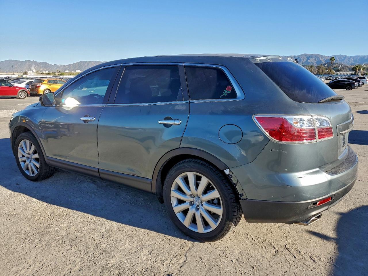 2010 MAZDA CX-9