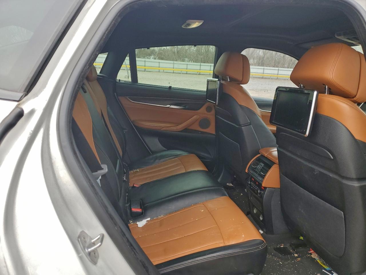 2016 BMW X6