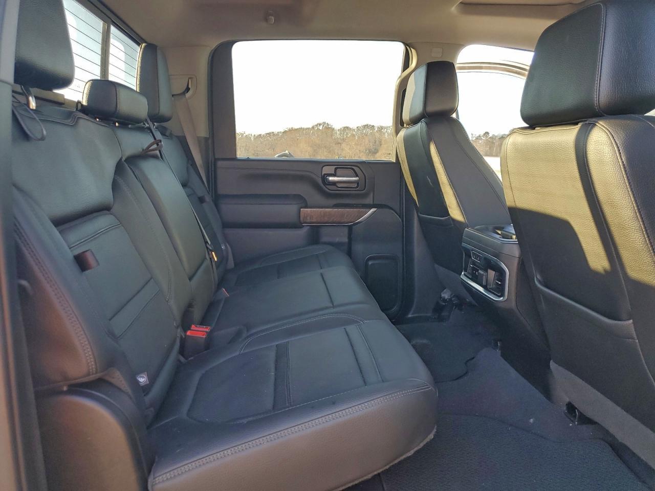 2020 GMC Sierra