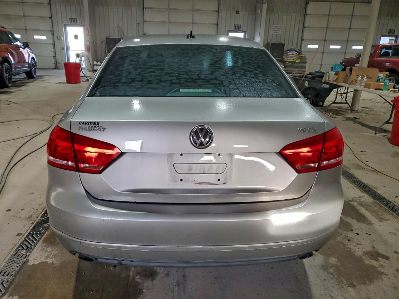 2014 VOLKSWAGEN Passat