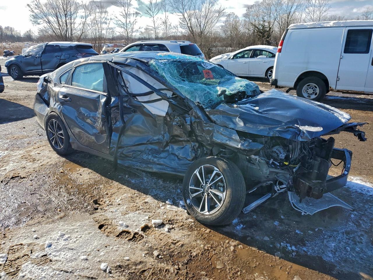 2024 KIA FORTE