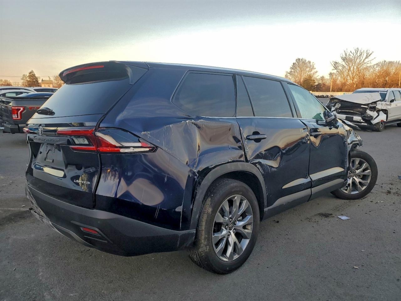 2025 TOYOTA HIGHLANDER
