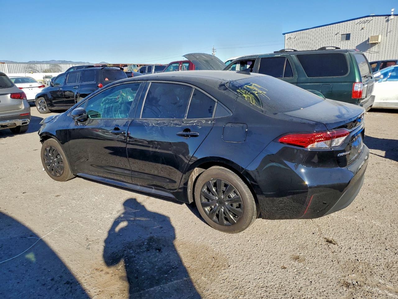 2025 TOYOTA COROLLA