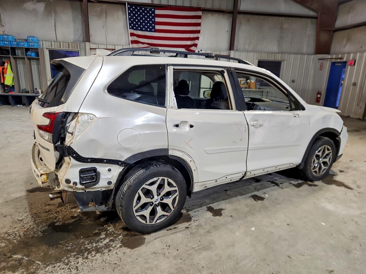 2019 SUBARU FORESTER