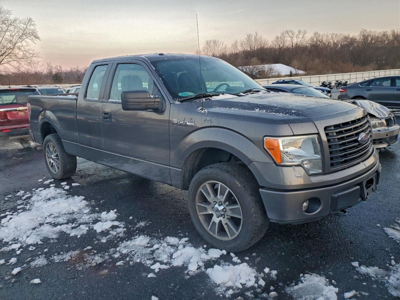 2014 FORD F-150