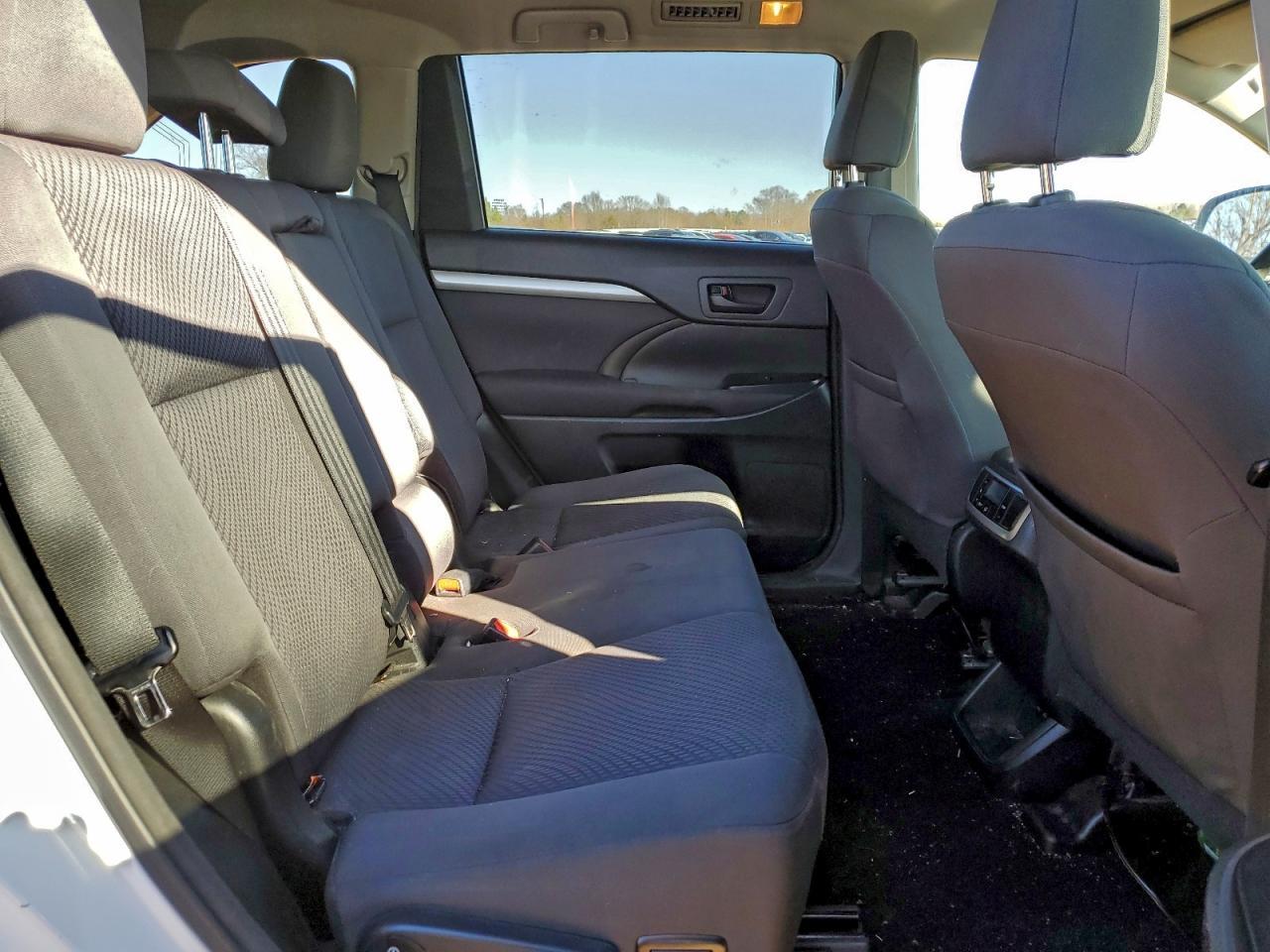 2017 TOYOTA HIGHLANDER