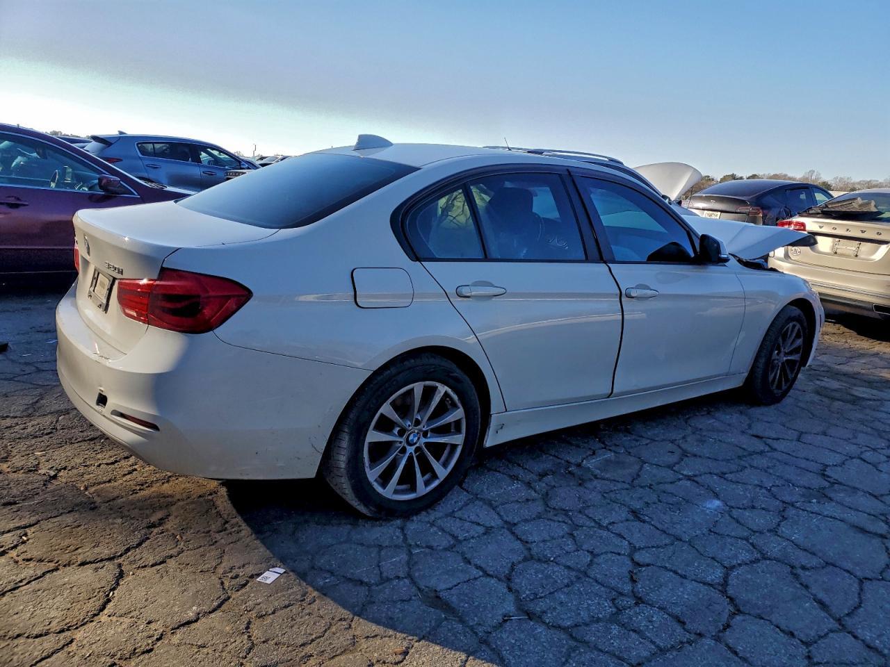 2018 BMW 3 SERIES