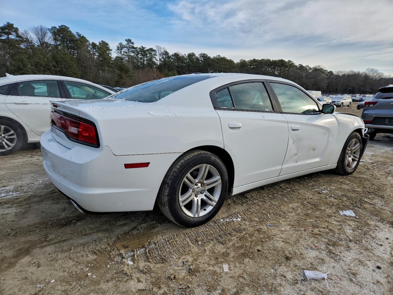 2011 DODGE CHARGER