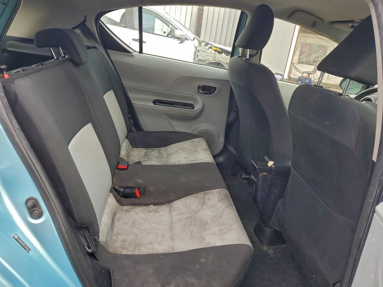 2014 TOYOTA Prius c