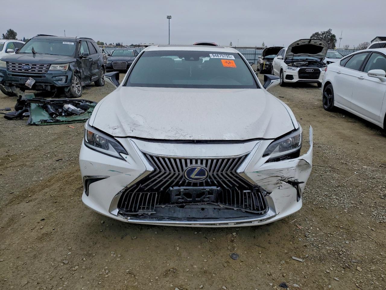 2021 LEXUS ES 300H