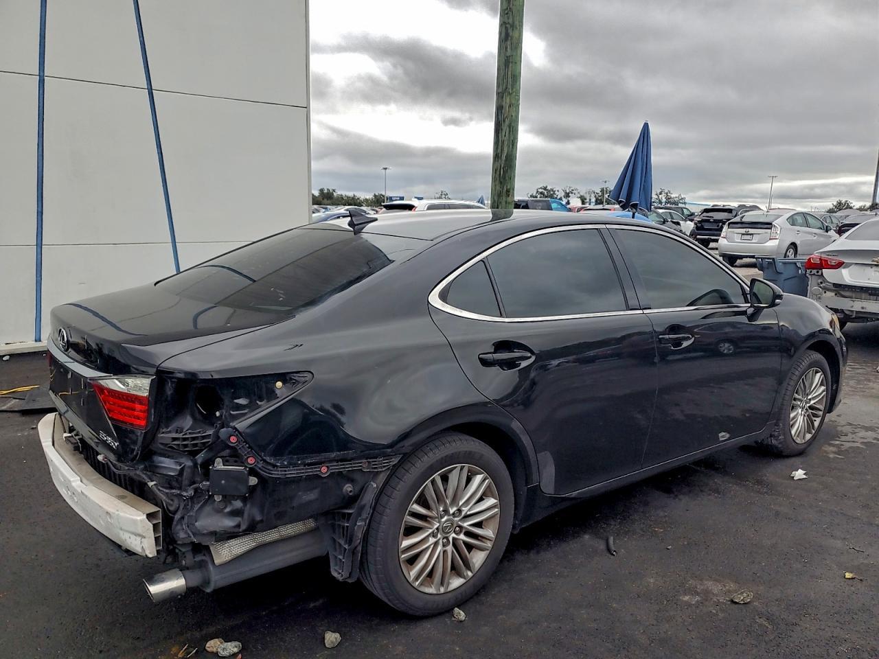 2013 LEXUS ES 350