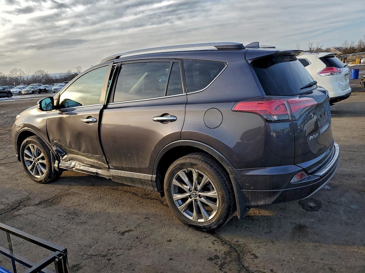 2017 TOYOTA RAV4