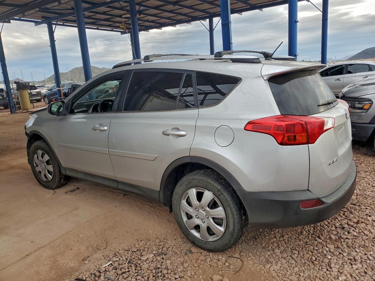 2015 TOYOTA RAV4