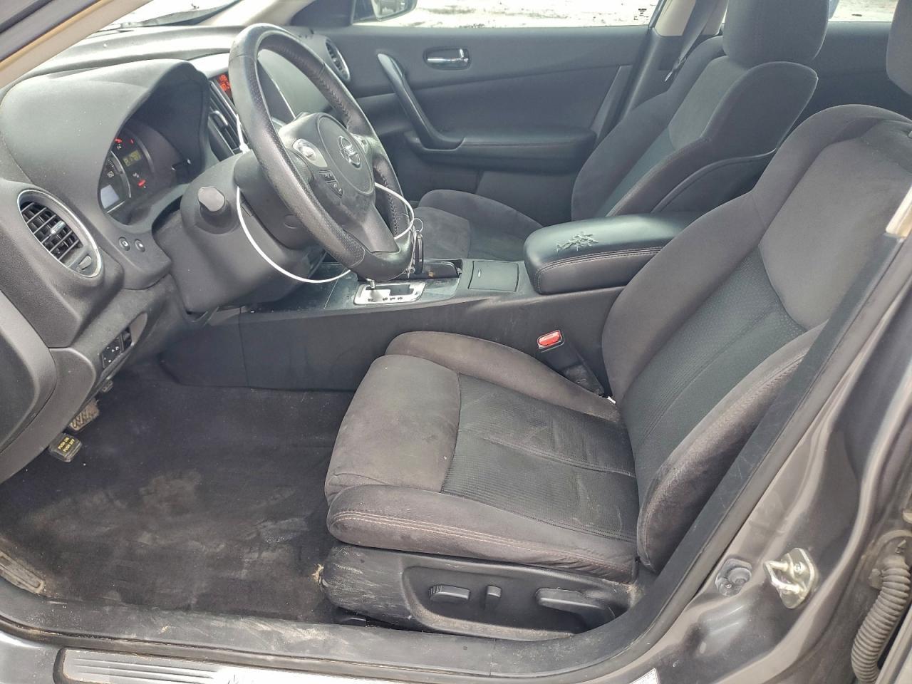 2014 NISSAN Maxima