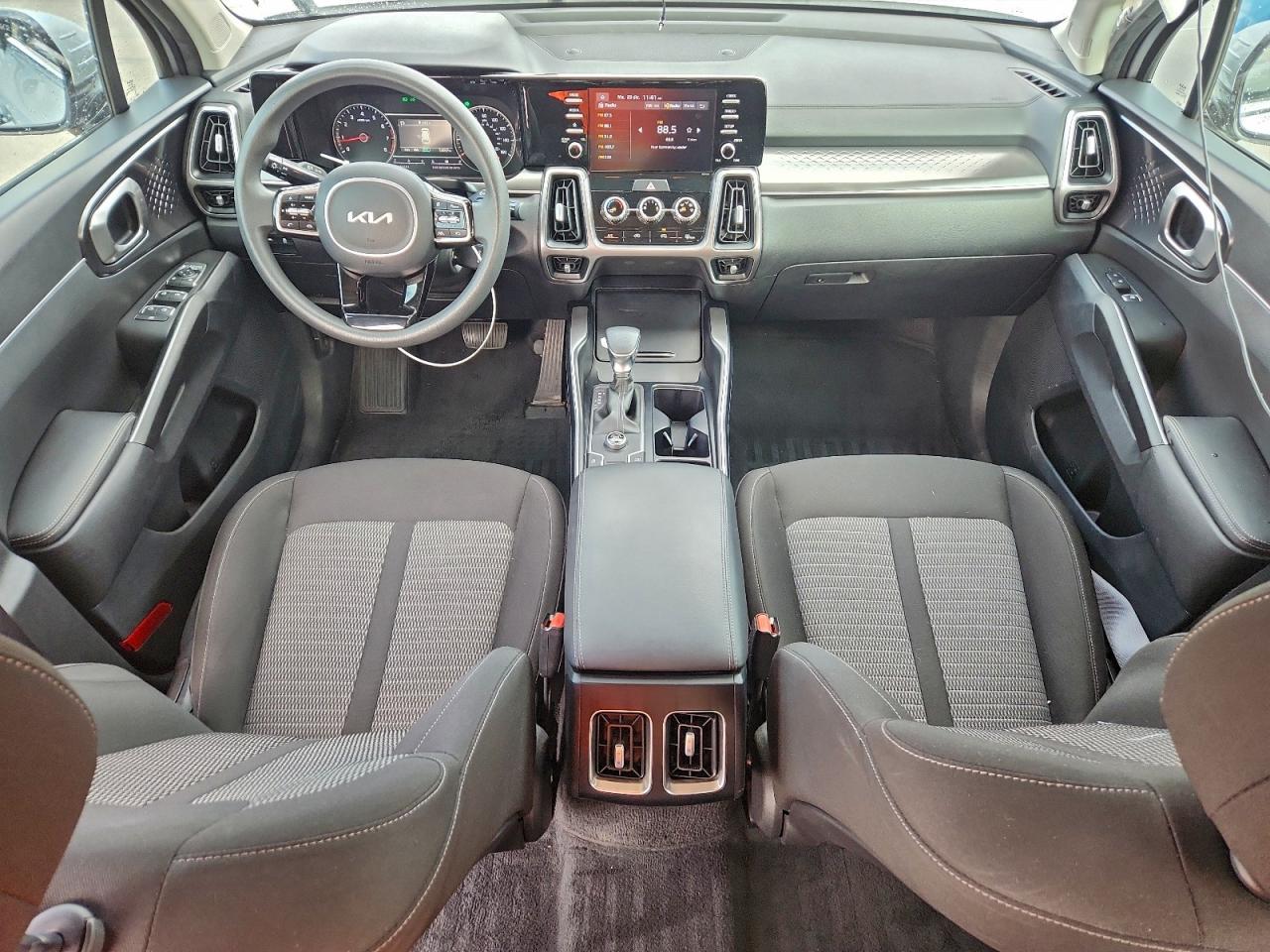 2022 KIA SORENTO