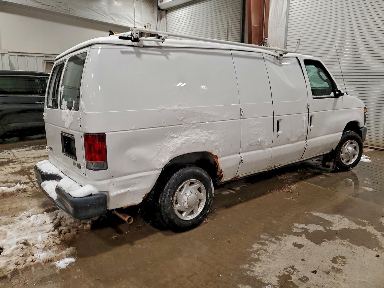 2009 FORD ECONOLINE