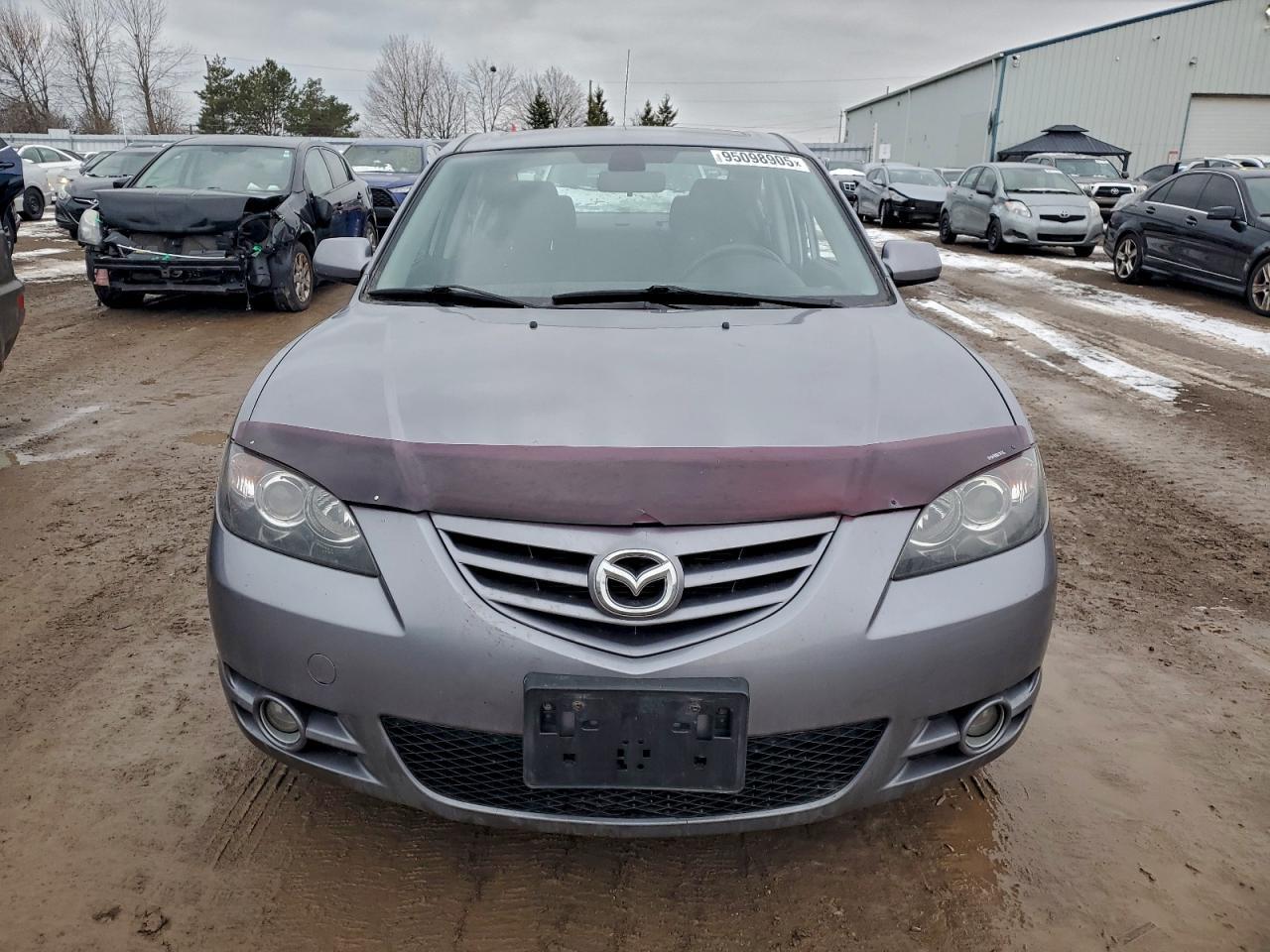 2005 MAZDA 3