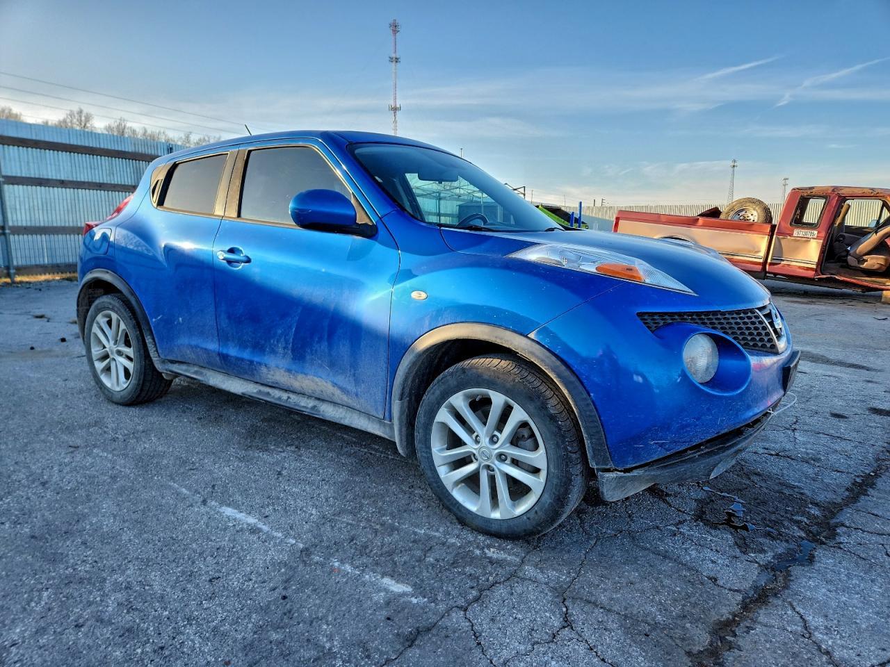 2012 NISSAN Juke