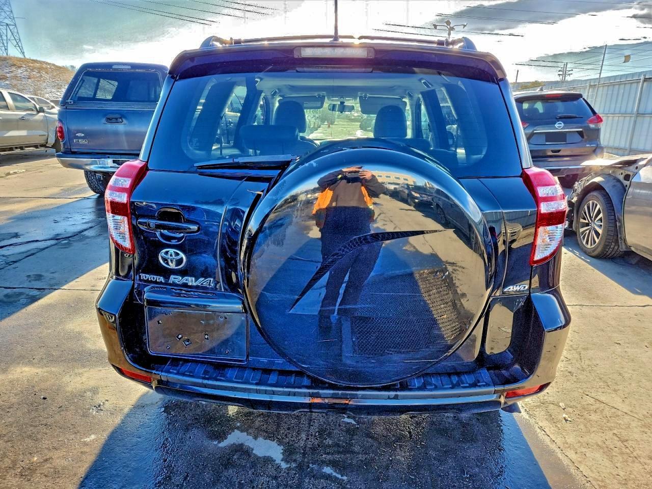 2009 TOYOTA RAV4
