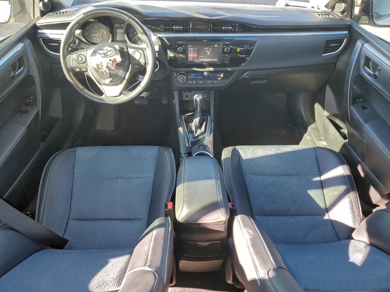 2015 TOYOTA COROLLA