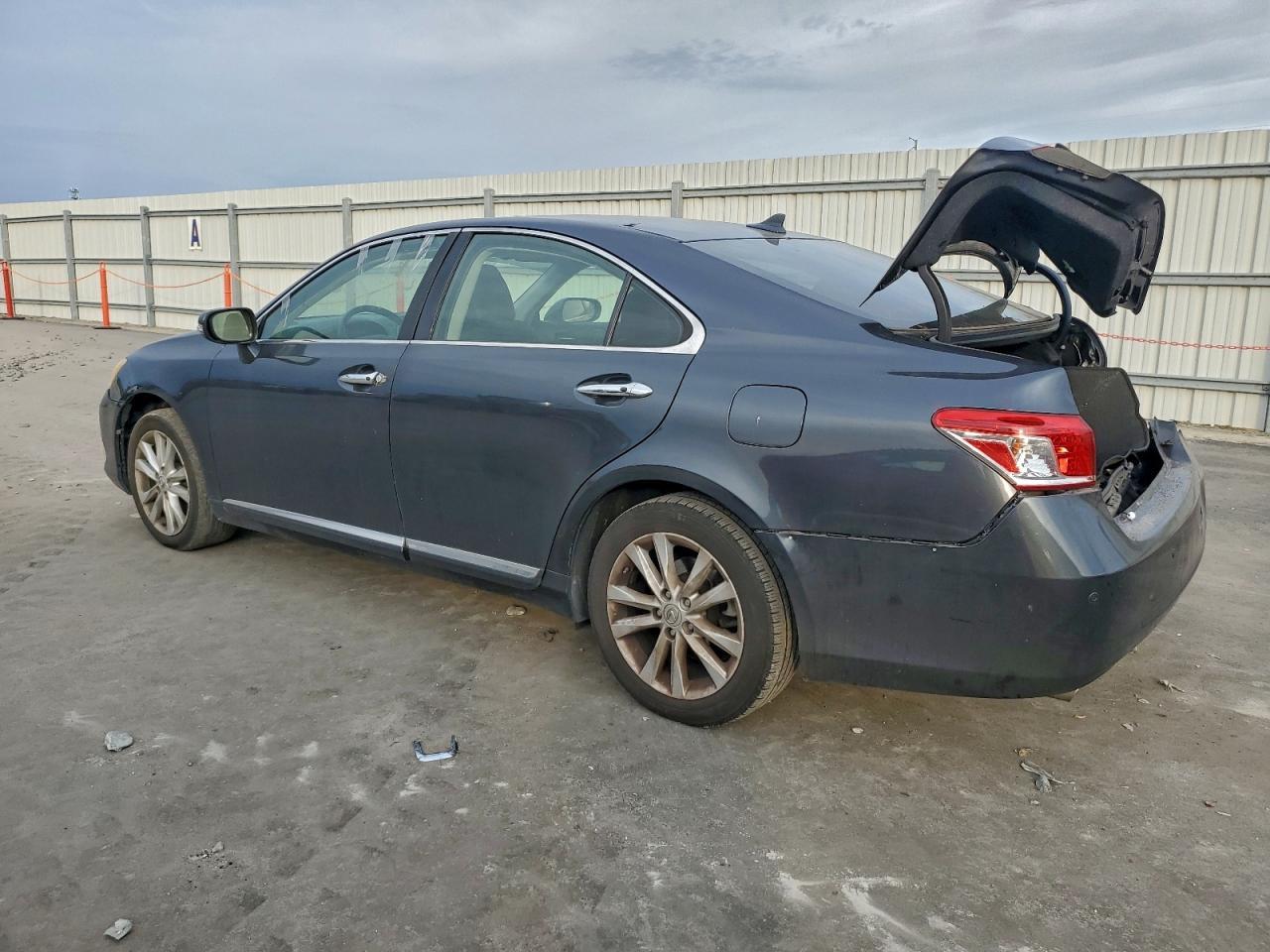 2010 LEXUS ES 350