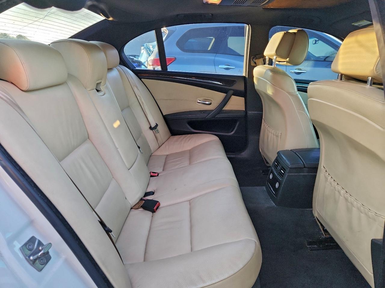 2010 BMW 5 series