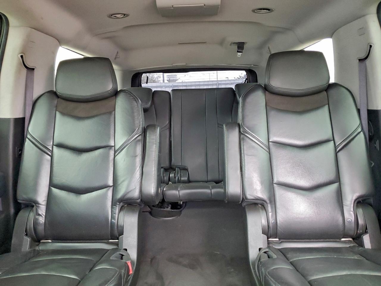 2015 CADILLAC Escalade ESV