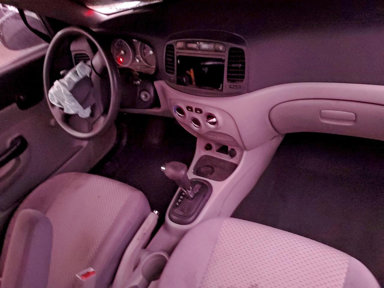 2010 HYUNDAI ACCENT