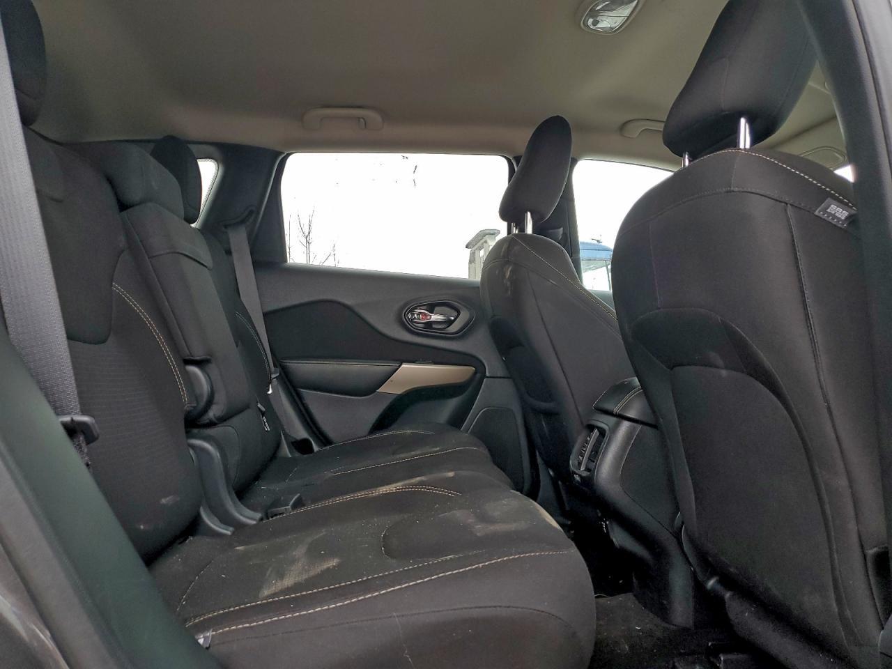 2018 JEEP CHEROKEE