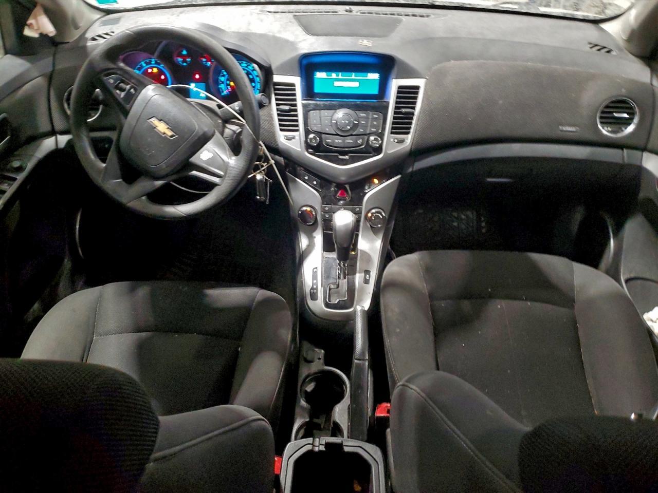 2011 CHEVROLET CRUZE
