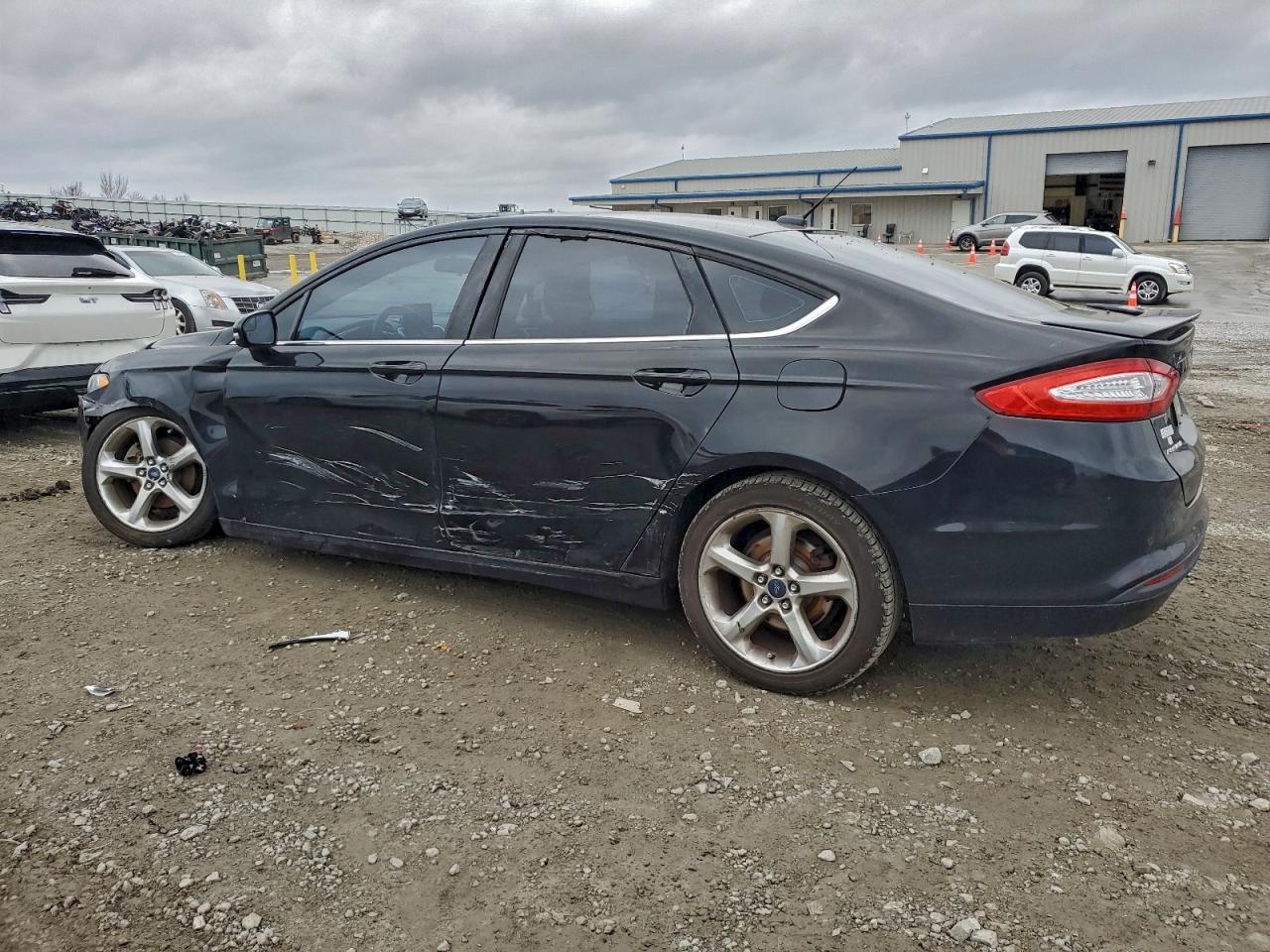 2016 FORD FUSION